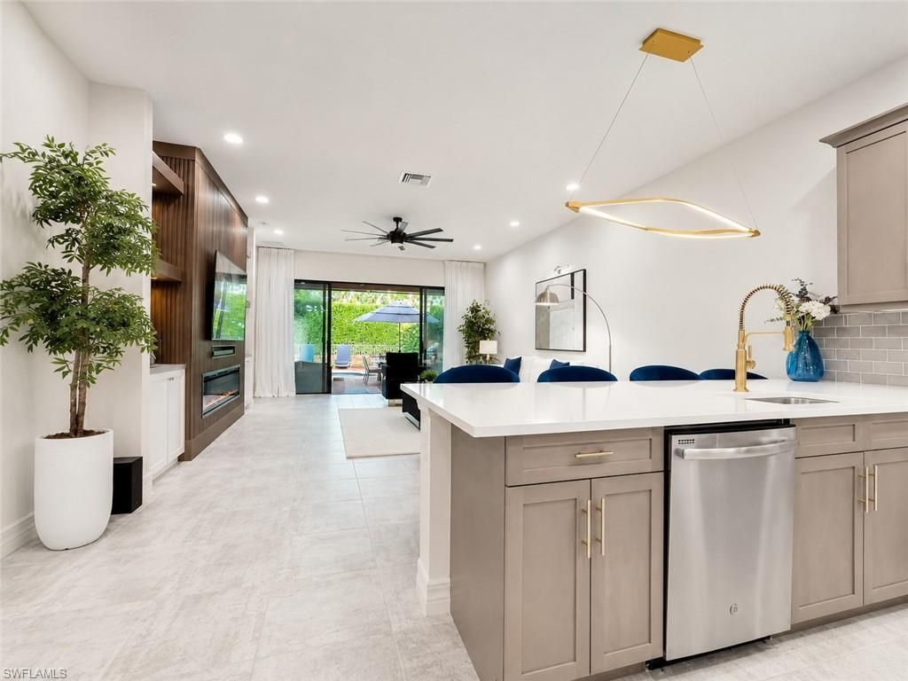 4446 Crimson Ave, Naples, FL 34119 Photo