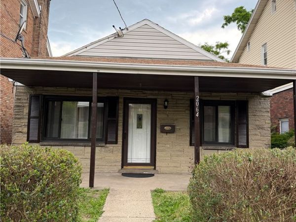 2064 Dartmore St, Pittsburgh, PA 15210