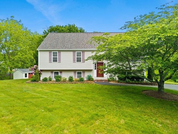 474 Crescent St, East Bridgewater, MA 02333