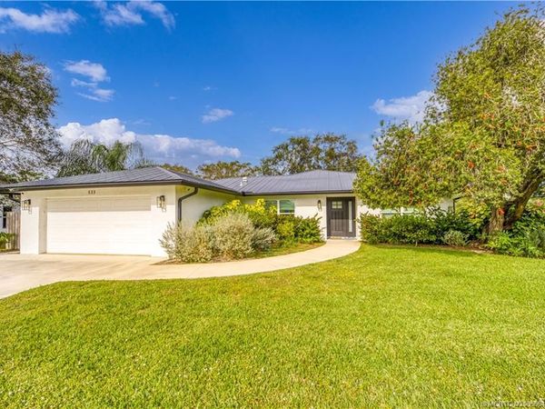 533 SE Oceanspray Terrace, Port St Lucie, FL 34983