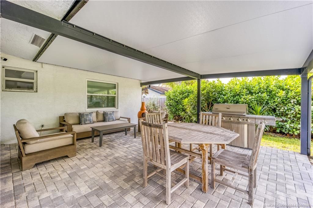 533 SE Oceanspray Terrace, Port Saint Lucie, FL 34983 Photo