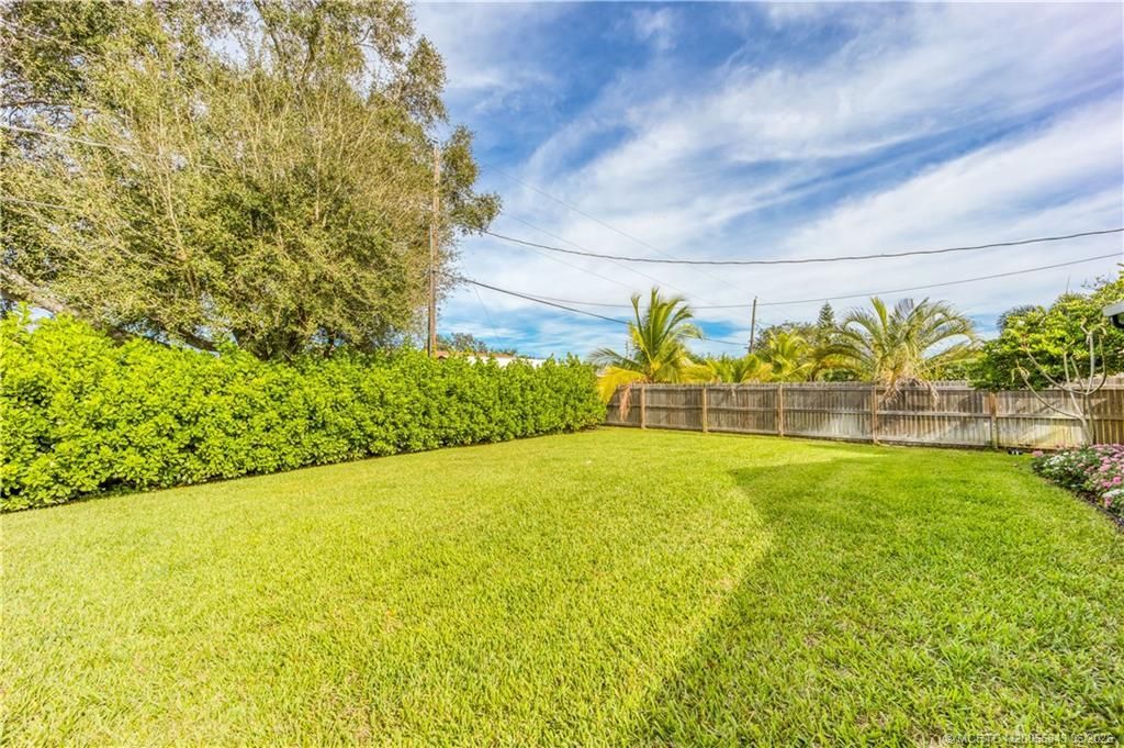 533 SE Oceanspray Terrace, Port Saint Lucie, FL 34983 Photo