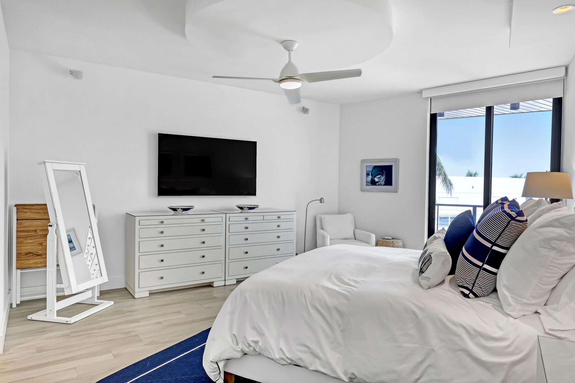 106 Inlet Way, Unit 305, Palm Beach Shores, FL 33404 Photo