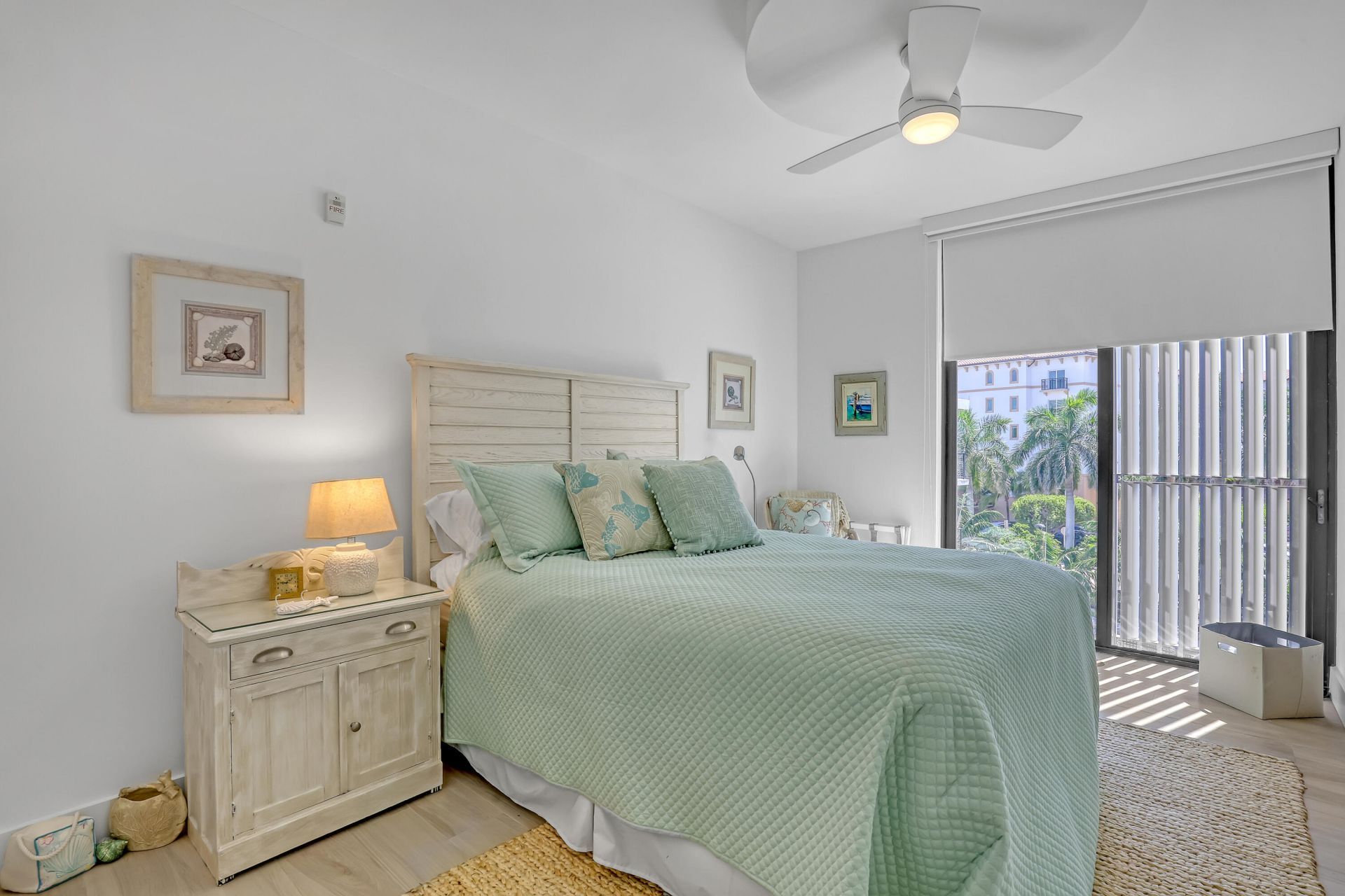 106 Inlet Way, Unit 305, Palm Beach Shores, FL 33404 Photo