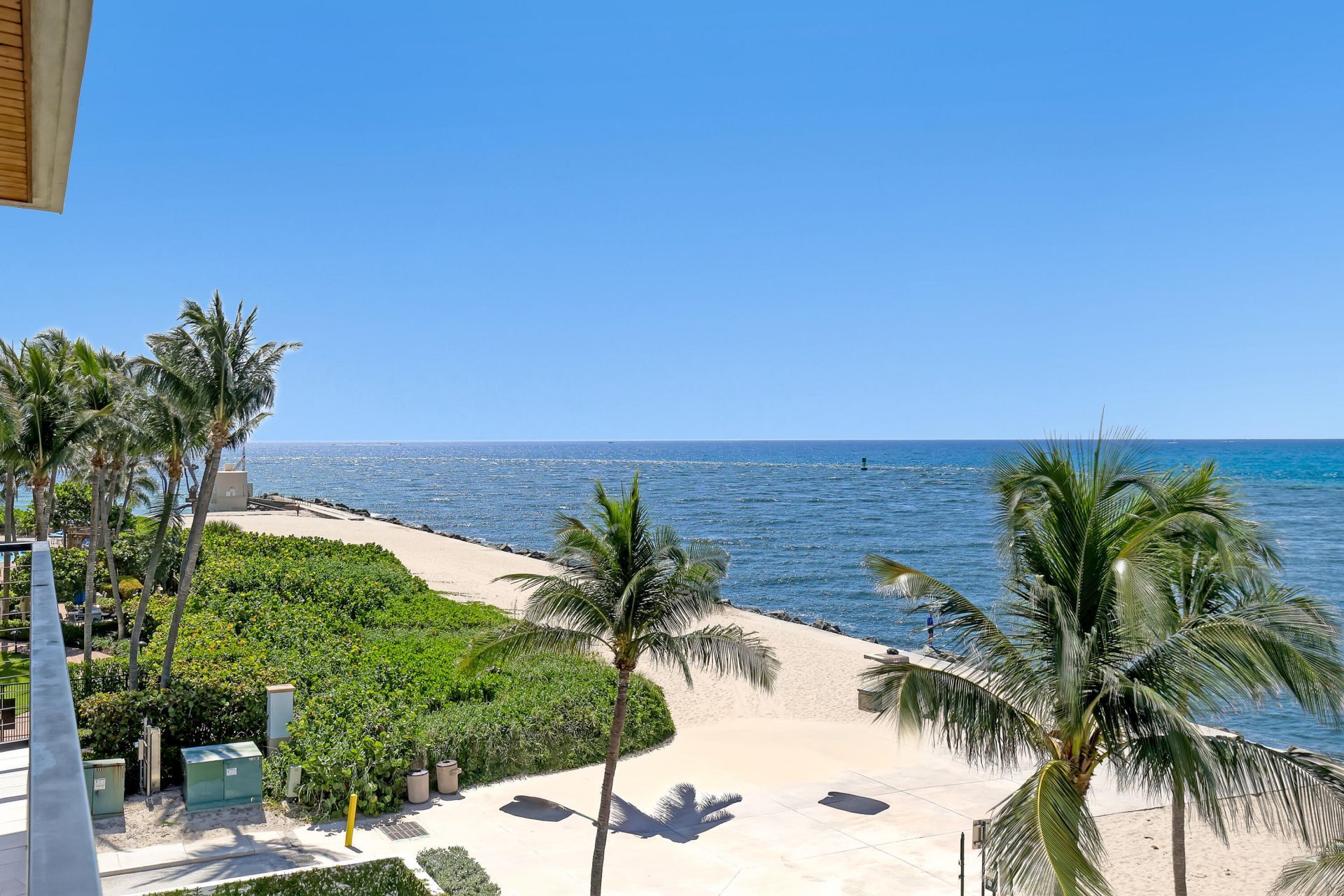 106 Inlet Way, Unit 305, Palm Beach Shores, FL 33404 Photo