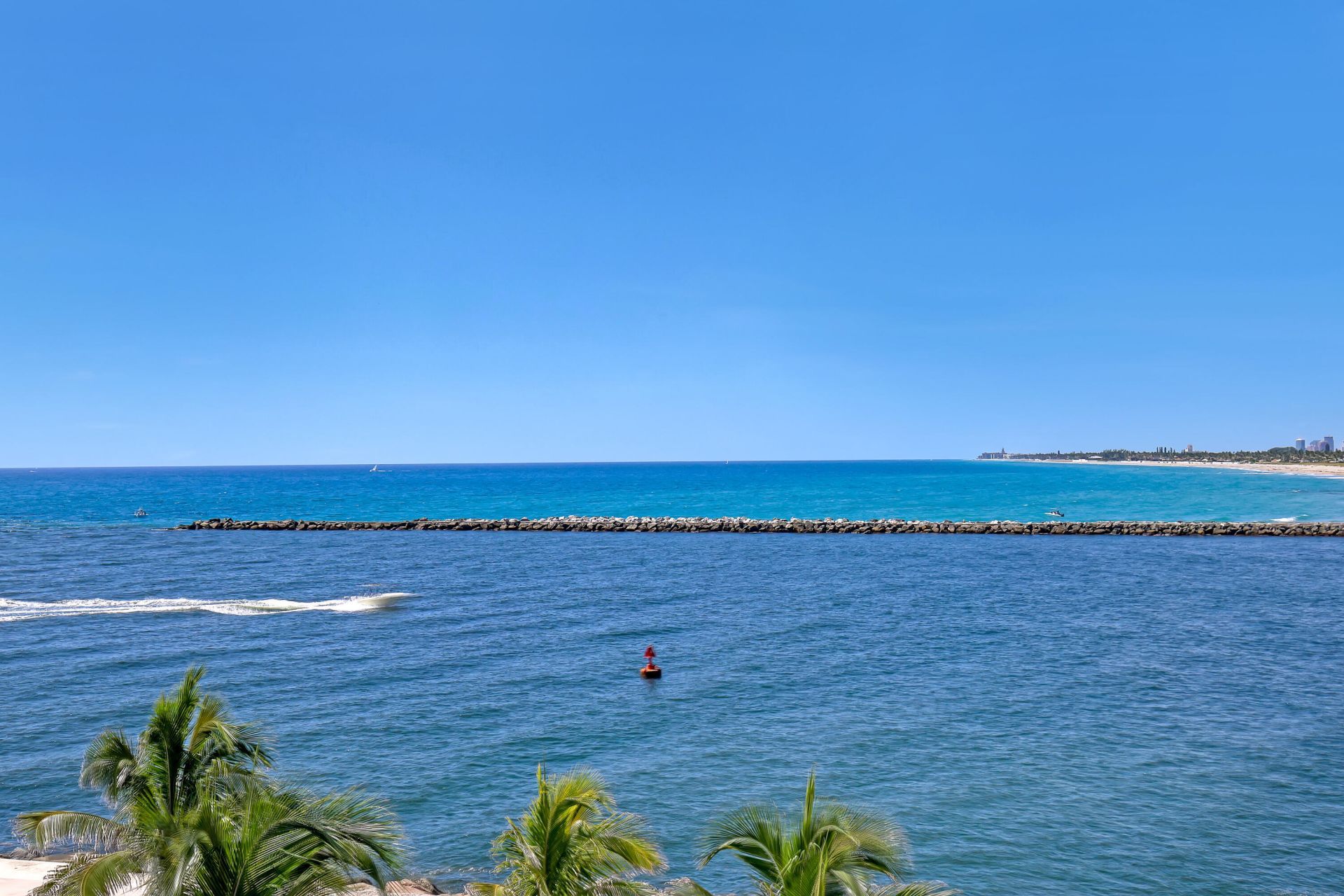 106 Inlet Way, Unit 305, Palm Beach Shores, FL 33404 Photo