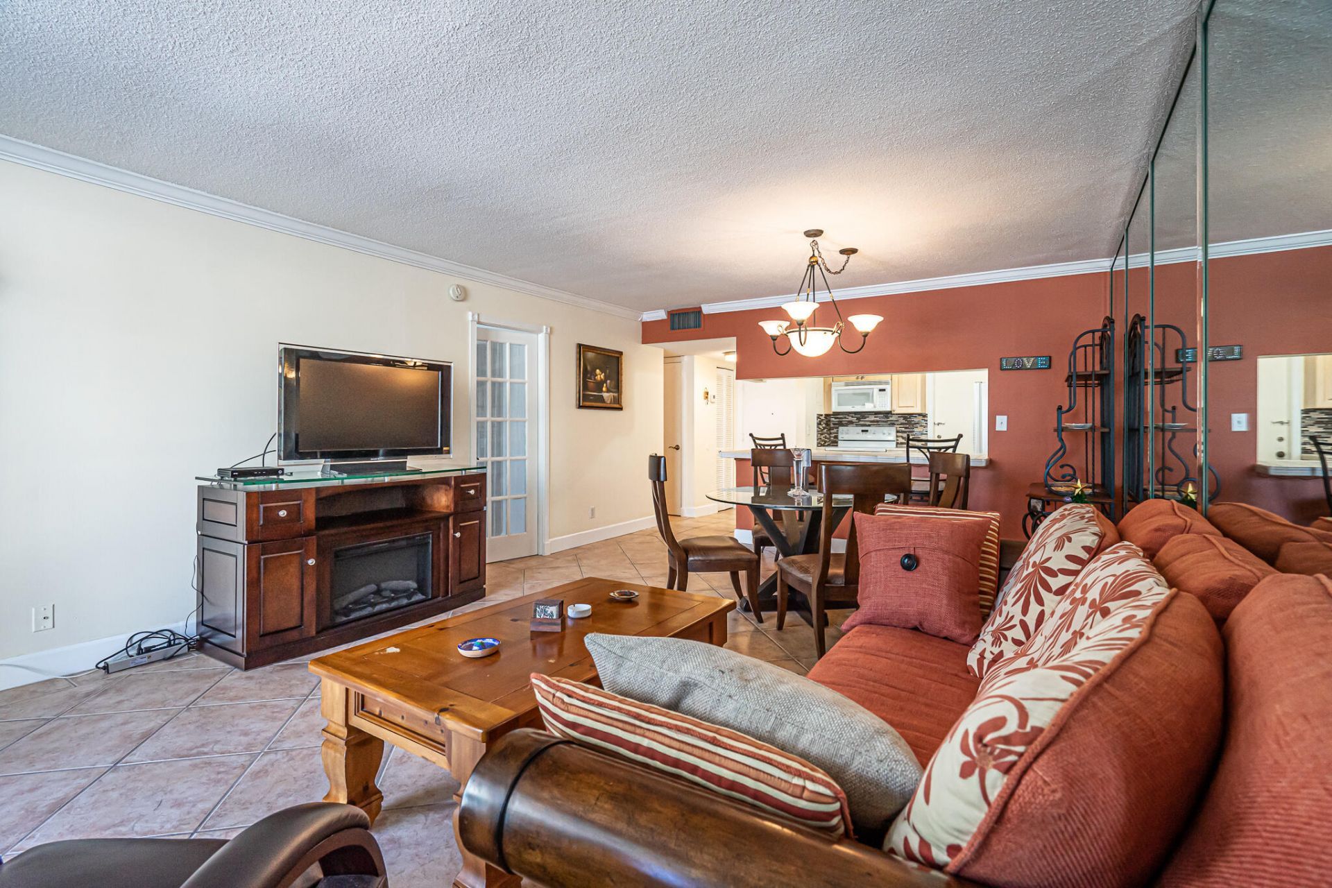1801 S Ocean Drive, Unit 332, Hallandale Beach, FL 33009 Photo