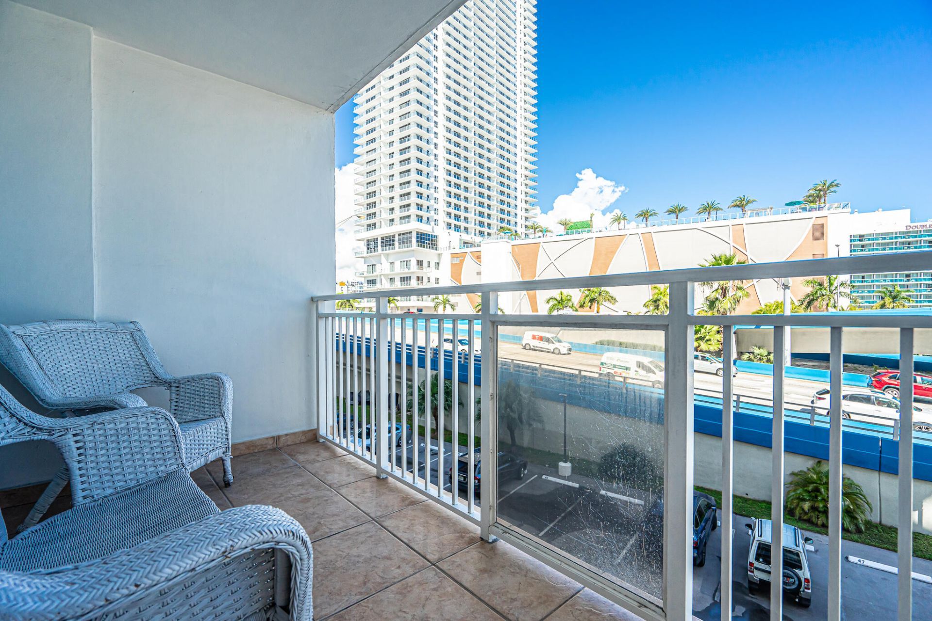 1801 S Ocean Drive, Unit 332, Hallandale Beach, FL 33009 Photo