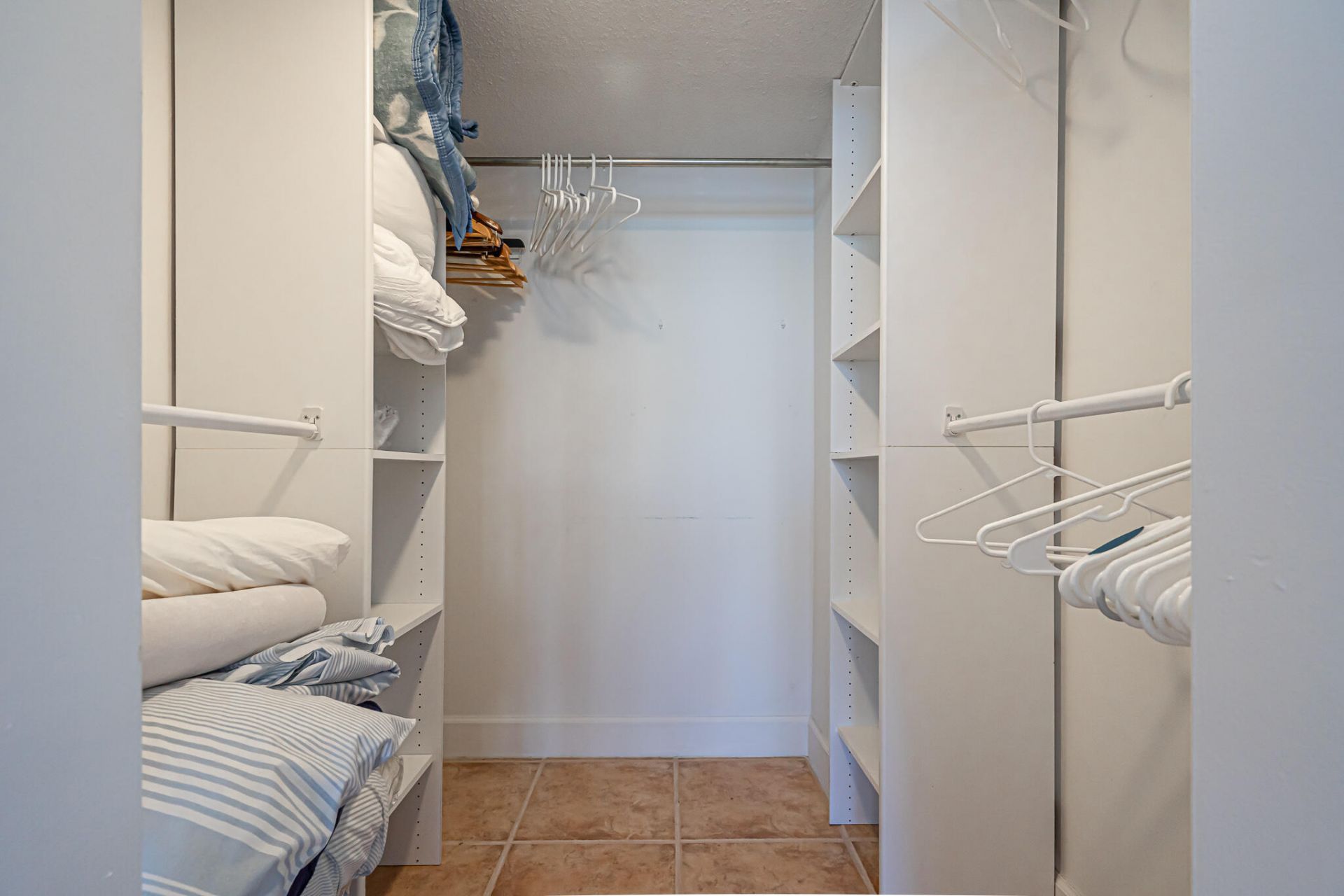 1801 S Ocean Drive, Unit 332, Hallandale Beach, FL 33009 Photo
