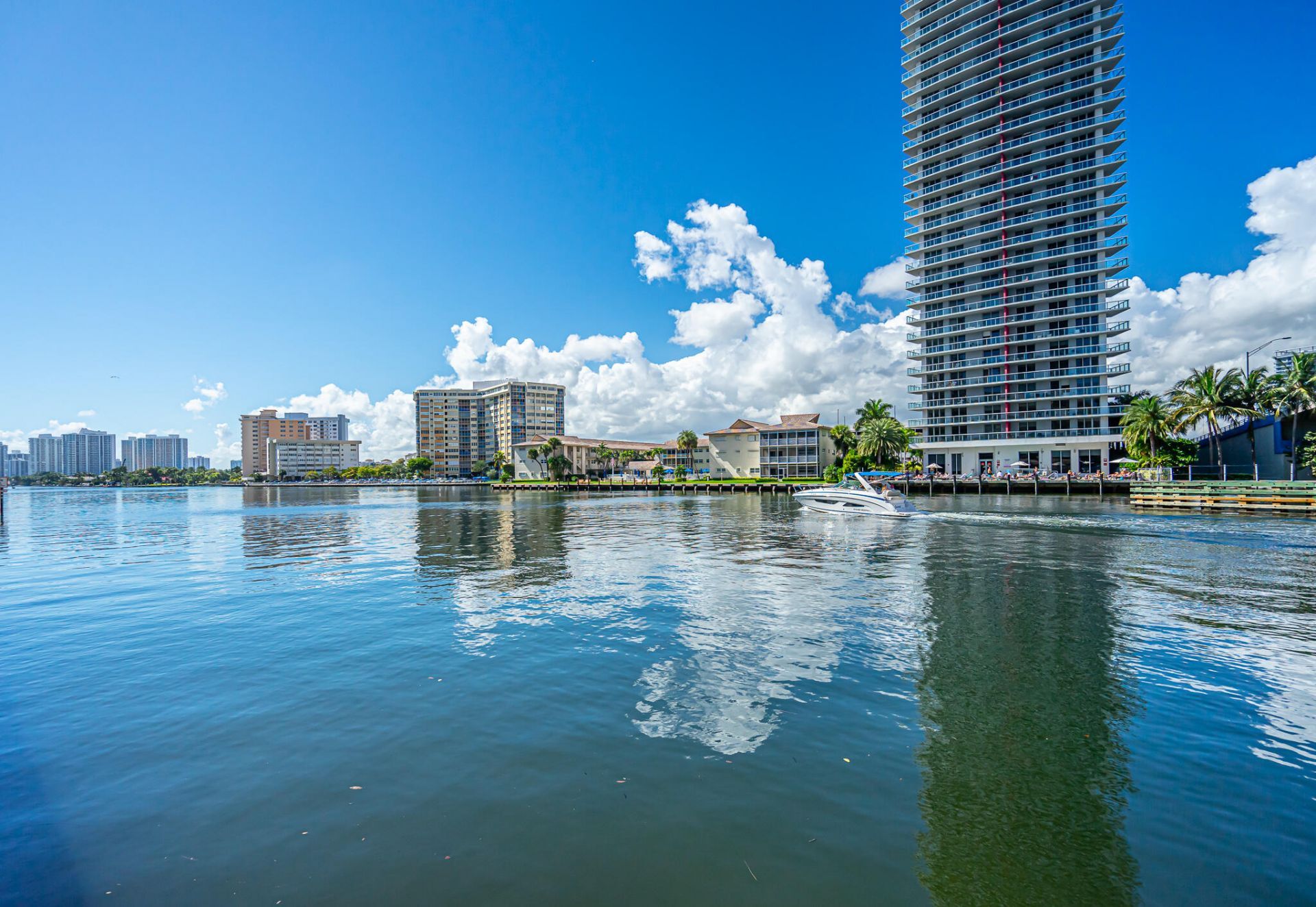 1801 S Ocean Drive, Unit 332, Hallandale Beach, FL 33009 Photo