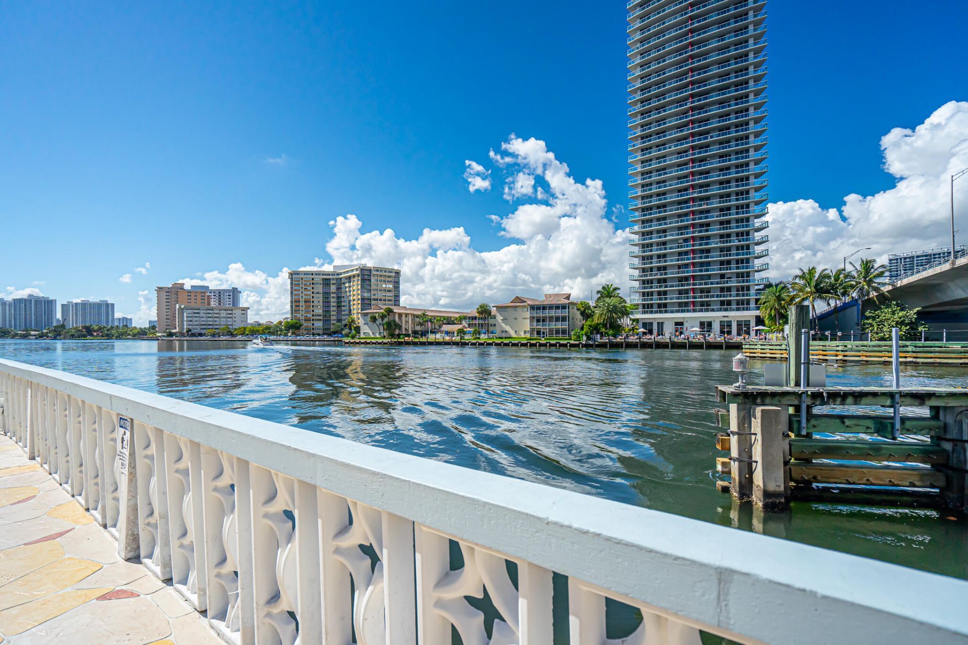 1801 S Ocean Drive, Unit 332, Hallandale Beach, FL 33009 Photo