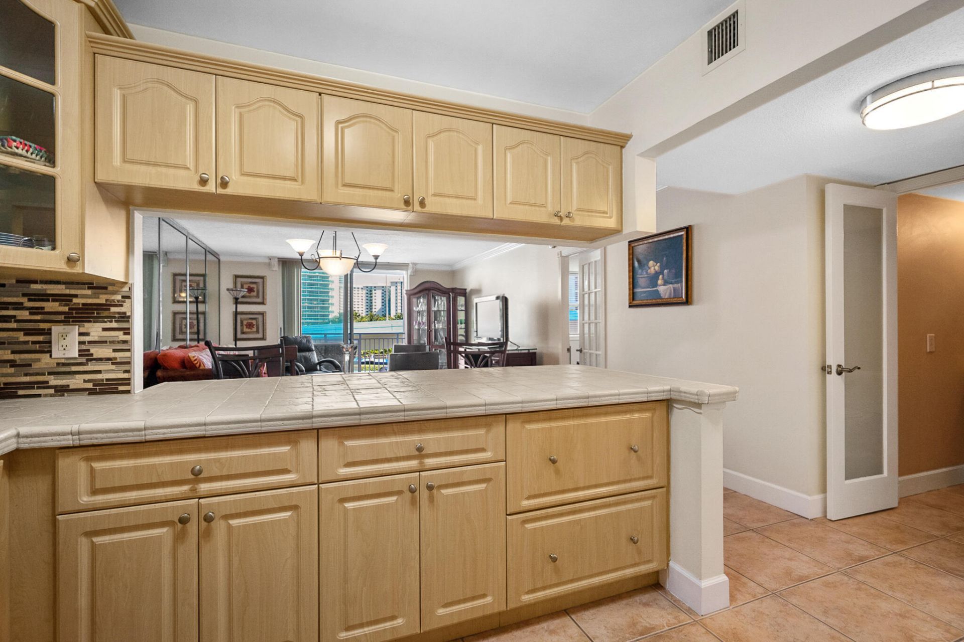 1801 S Ocean Drive, Unit 332, Hallandale Beach, FL 33009 Photo