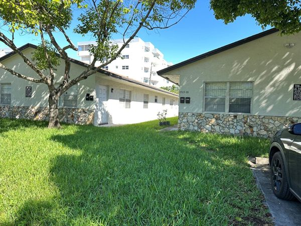 1705 Adams Street, Unit 1705, Hollywood, FL 33020