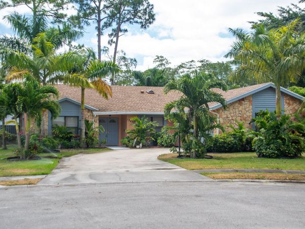 13484 Jonquil Court, Wellington, FL 33414