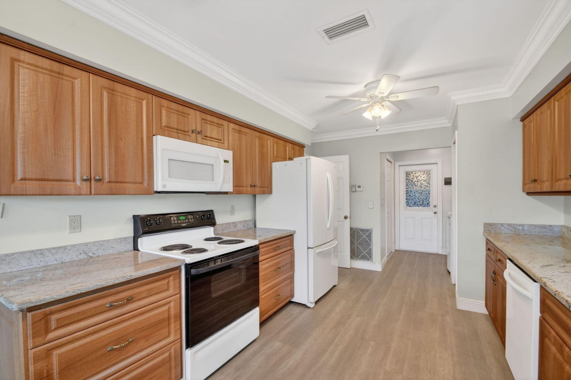 10460 Greentrail Drive N, Boynton Beach, FL 33436 Photo
