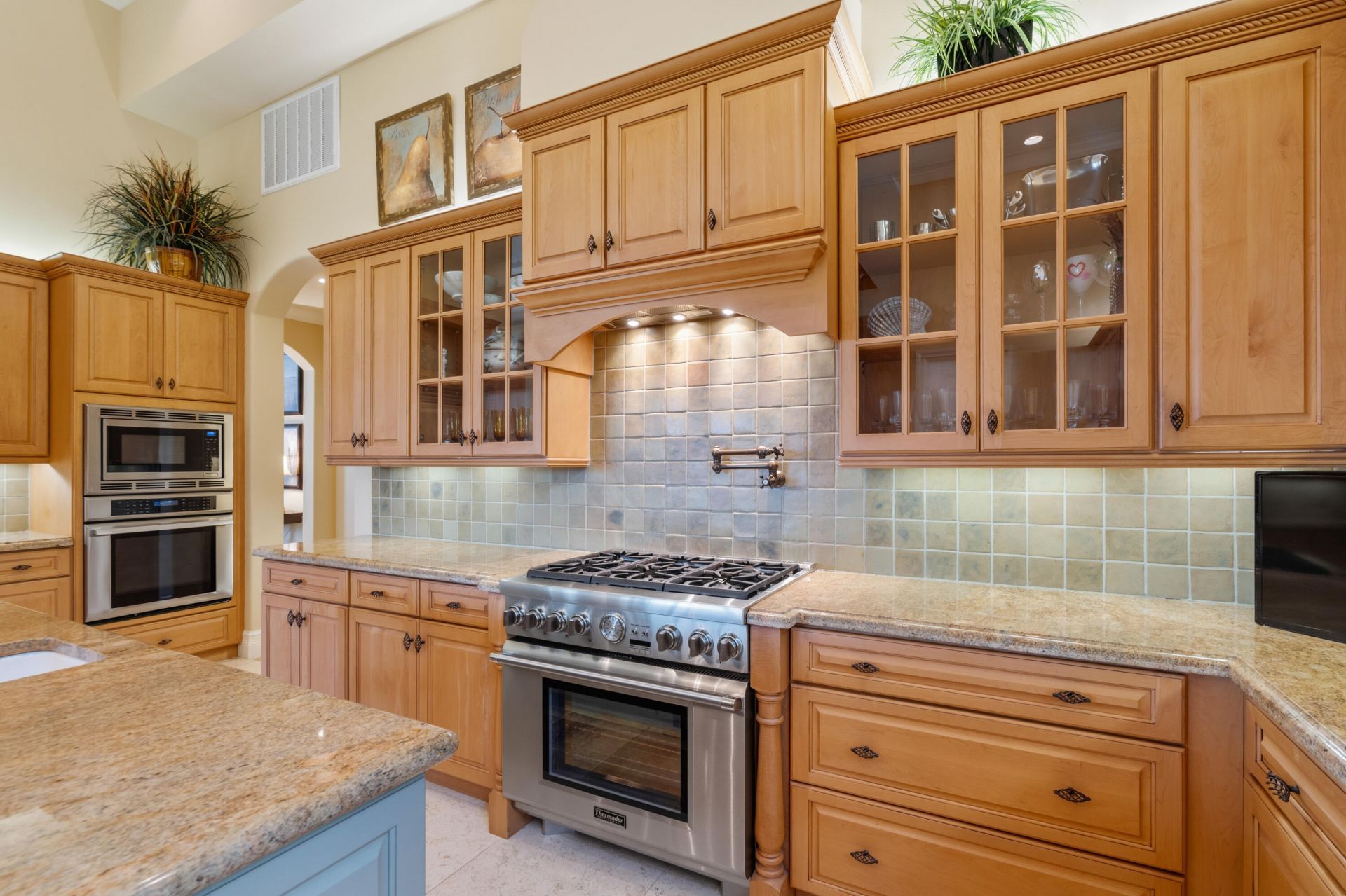 104 SE Mira Lavella, Port Saint Lucie, FL 34984 Photo