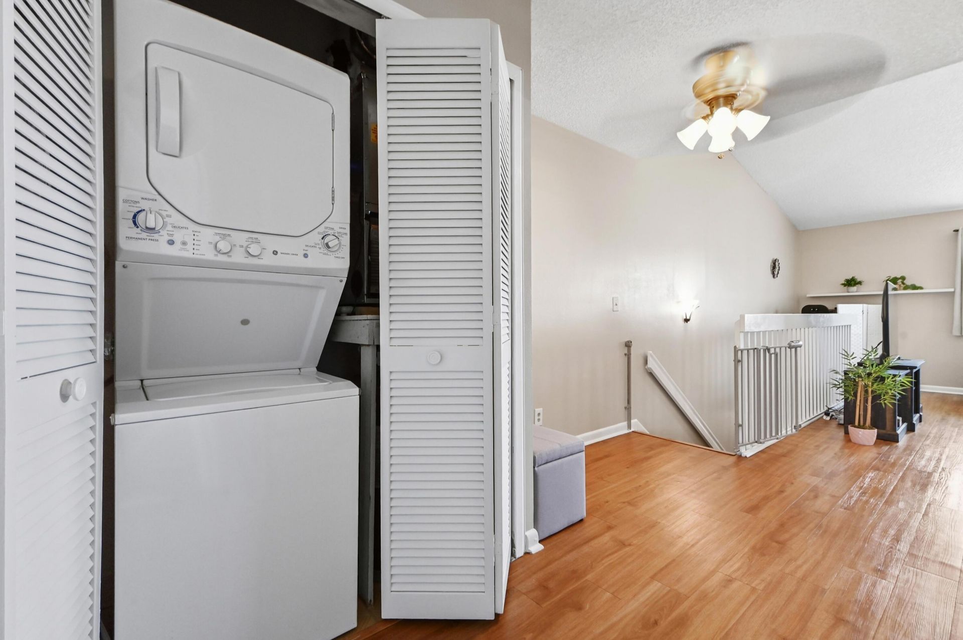 2641 Gately Drive W, Unit 503, West Palm Beach, FL 33415 Photo