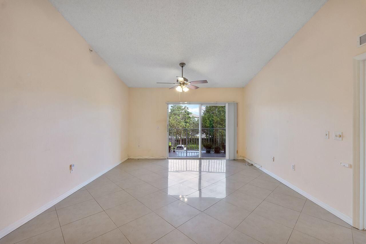 5011 Wiles Road, Unit 303, Coconut Creek, FL 33073 Photo