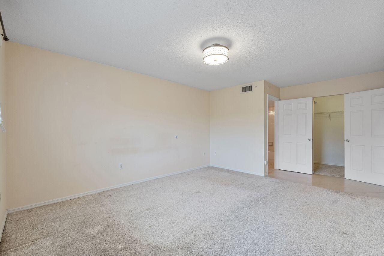 5011 Wiles Road, Unit 303, Coconut Creek, FL 33073 Photo
