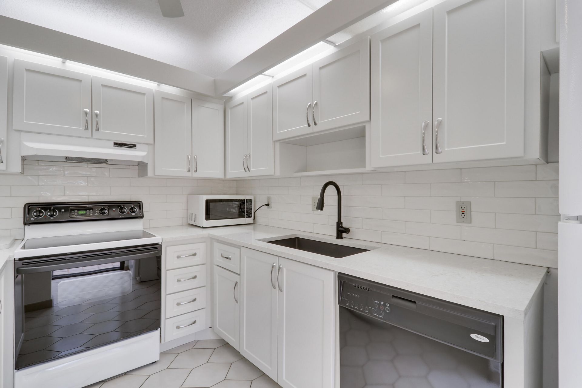 825 Center Street, Unit 49c, Jupiter, FL 33458 Photo