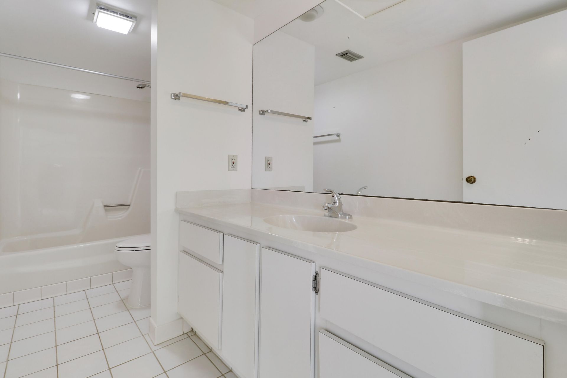 825 Center Street, Unit 49c, Jupiter, FL 33458 Photo