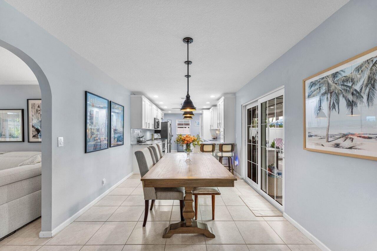 2527 SW 12th Street, Boynton Beach, FL 33426 Photo