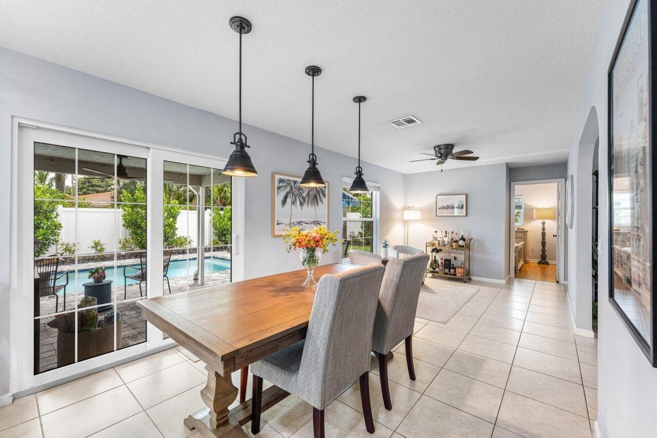 2527 SW 12th Street, Boynton Beach, FL 33426 Photo