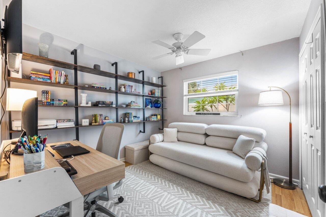 2527 SW 12th Street, Boynton Beach, FL 33426 Photo