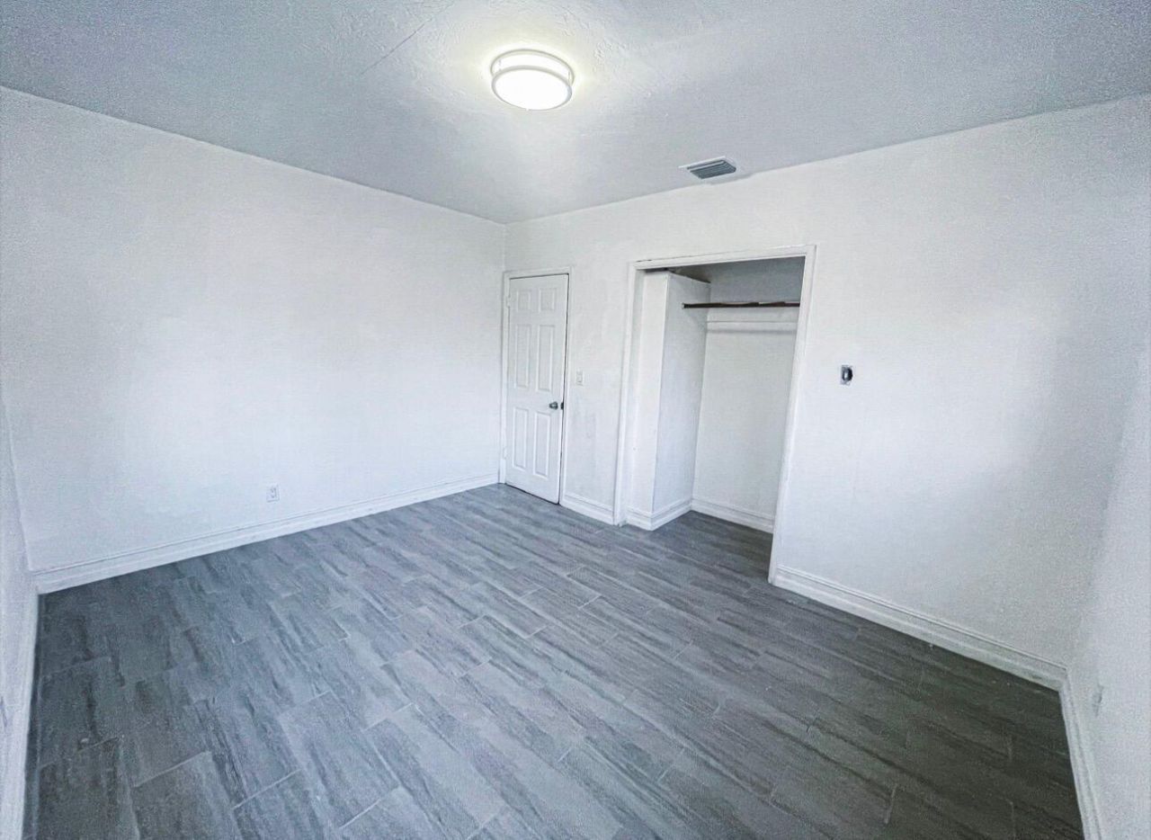 841 NW 116th Terrace, Miami, FL 33168 Photo