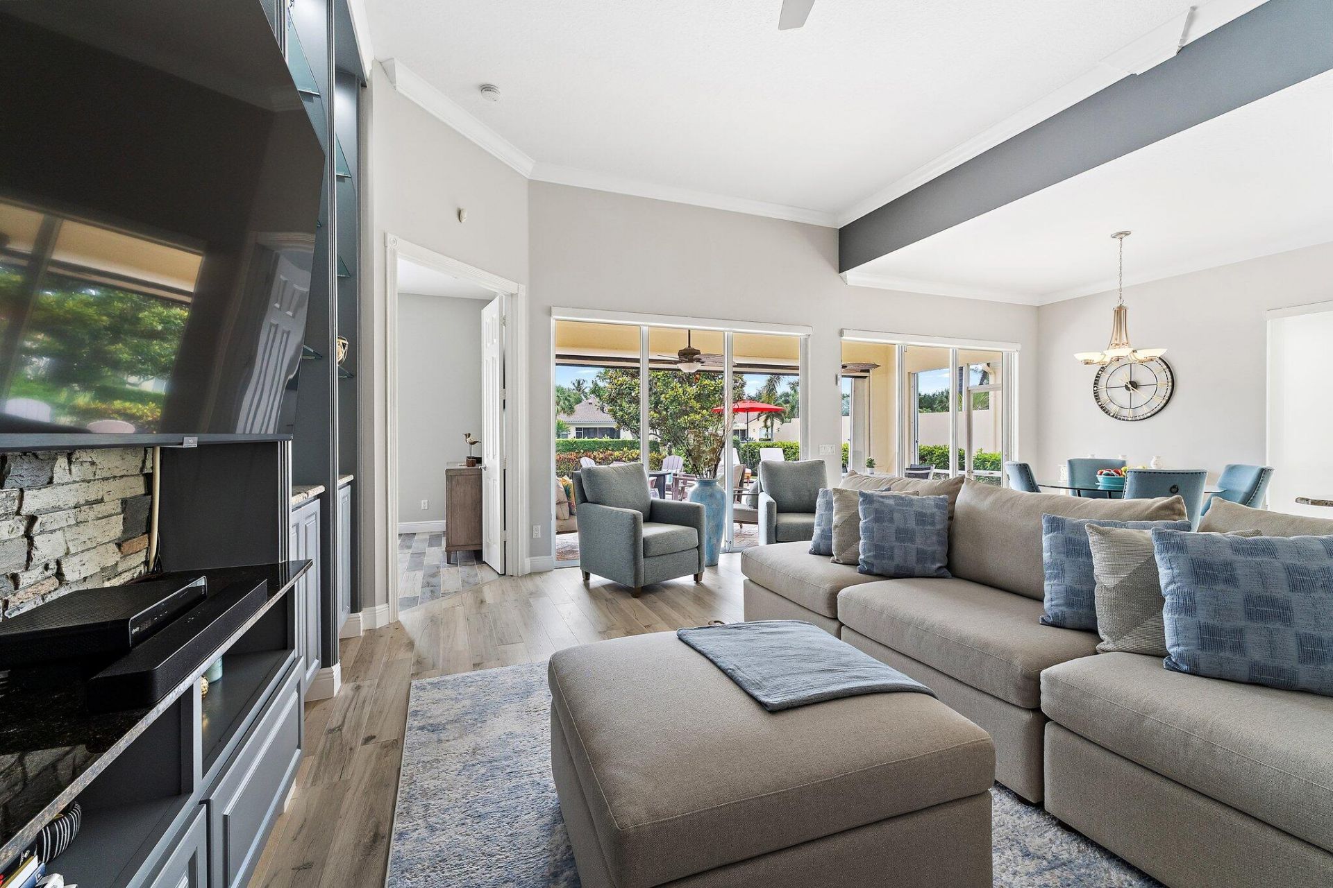 102 Euphrates Circle, Palm Beach Gardens, FL 33410 Photo