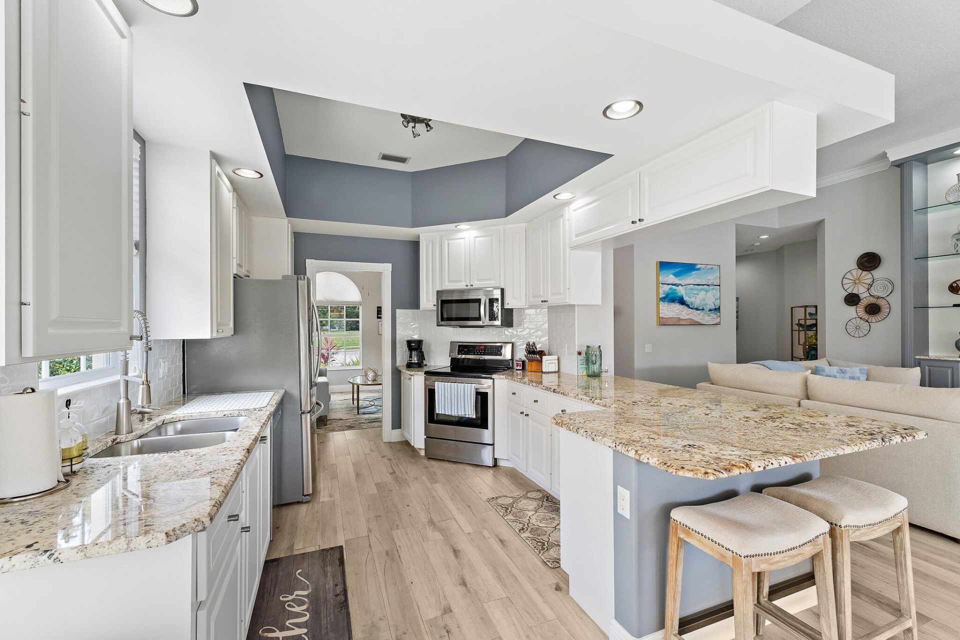 102 Euphrates Circle, Palm Beach Gardens, FL 33410 Photo