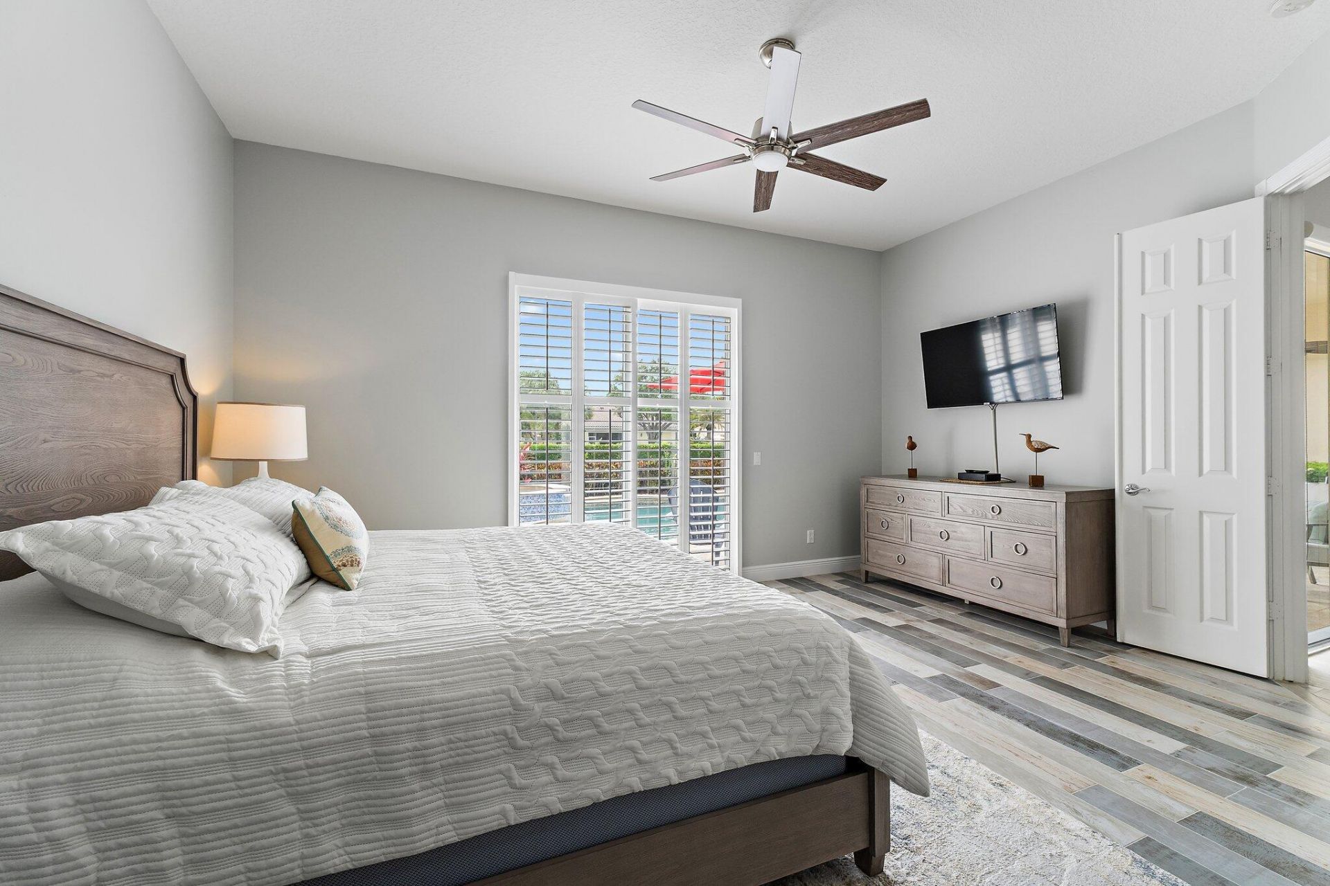 102 Euphrates Circle, Palm Beach Gardens, FL 33410 Photo