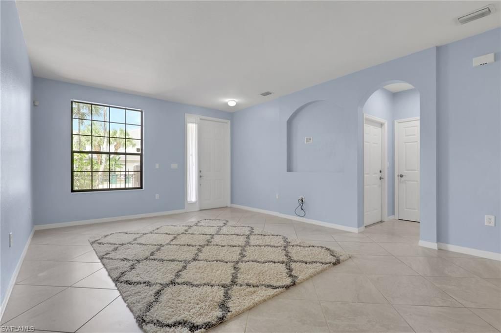 15454 Summit Place Cir, Unit 125, Naples, FL 34119 Photo