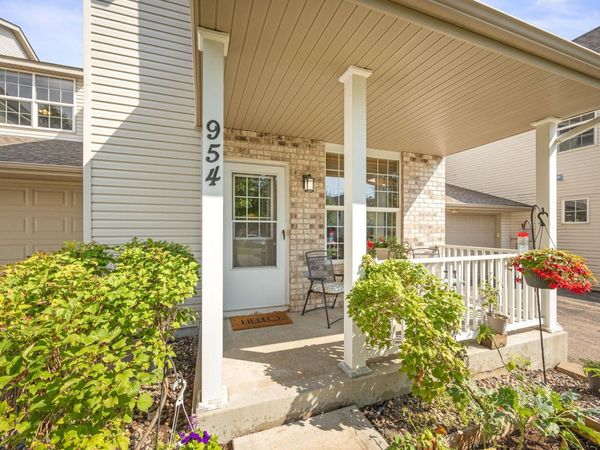 954 Conner Street , Chaska, MN 55318