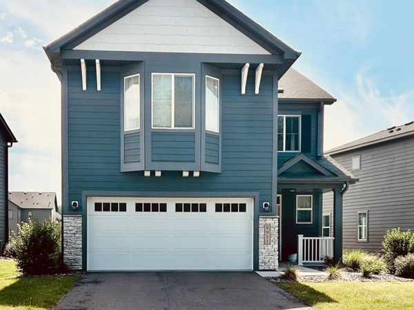 9931 Bluebird Street NW, Coon Rapids, MN 55433