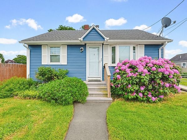66 Little Neck Avenue, Swansea, MA 02777
