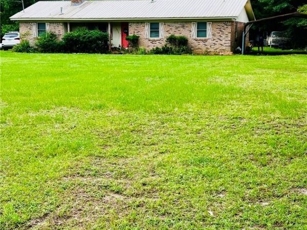 8825 County Rd , Sweet Water, AL 36782