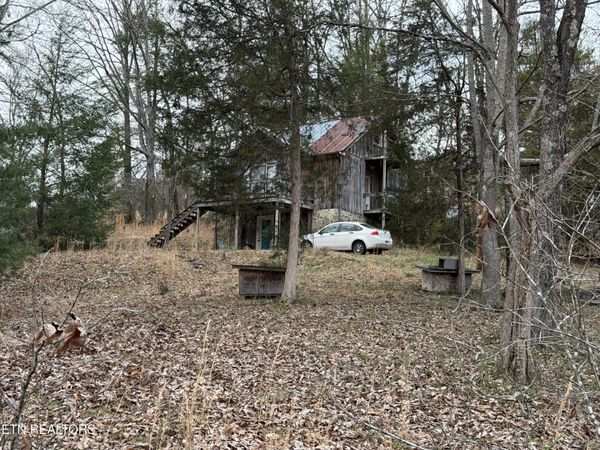 364 Shady Grove Rd, Lancing, TN 37770