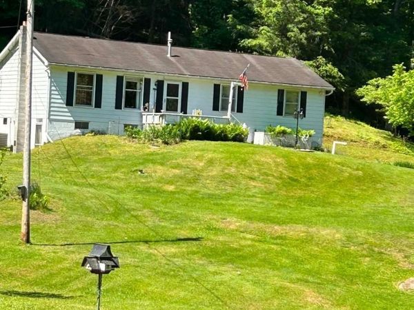 2710 Little Sand Run Road, Buckhannon, WV 26201