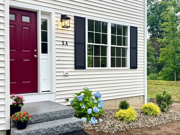 5A Violette Drive, Epping, NH 03042