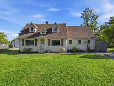 2940 Cloverbank Road, Hamburg, NY 14075