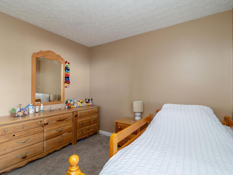 889 Lancia Lane, Galloway, OH 43119 Photo 15