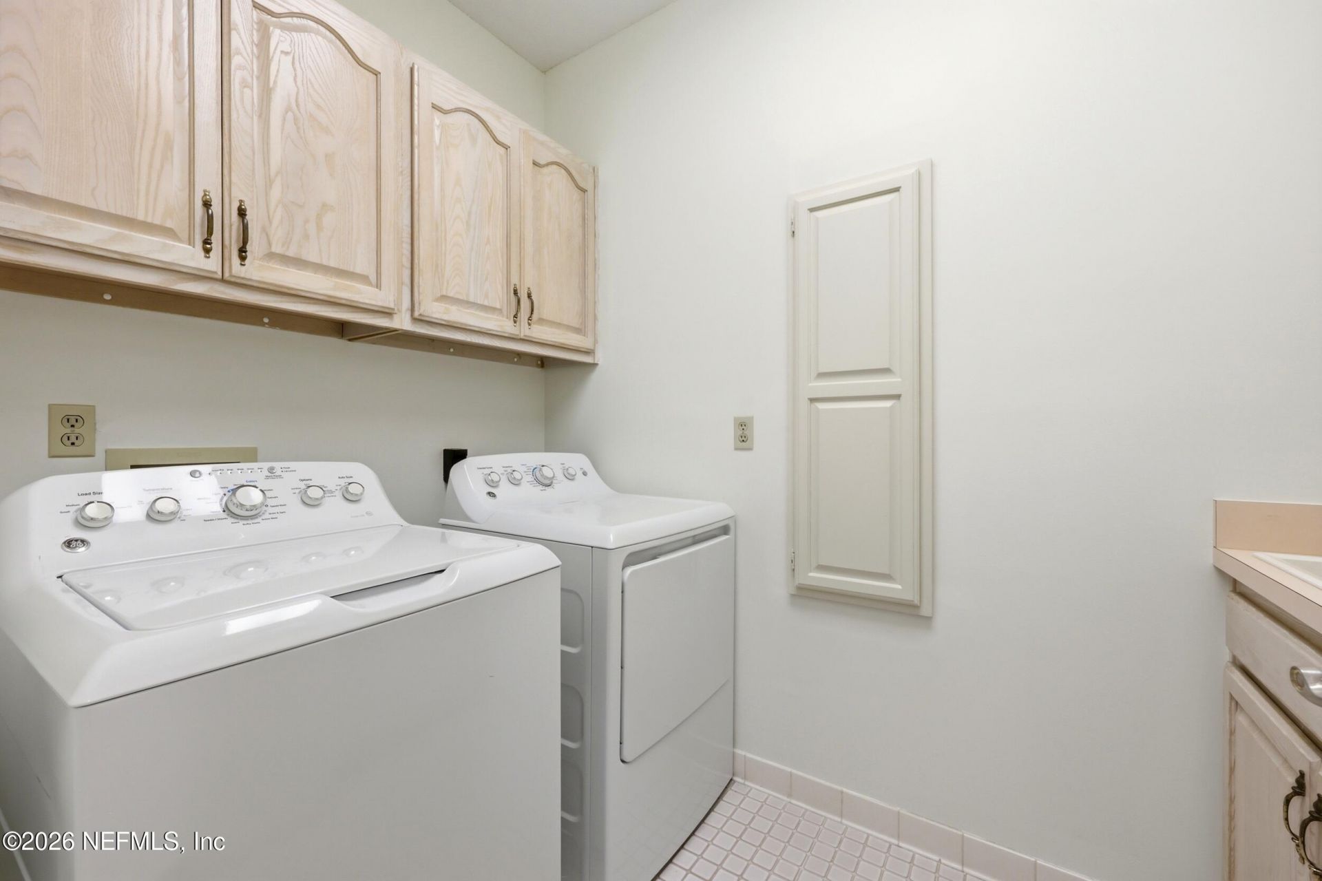 4634 Empire Avenue, Jacksonville, FL 32207 Photo