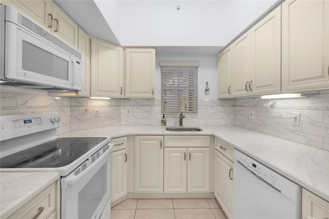 4244 Central Sarasota Parkway , Unit 716, Sarasota, FL 34238 Photo