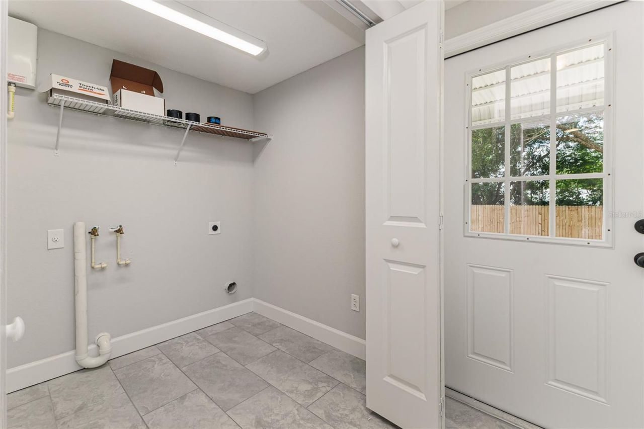 340 Weaver Avenue , Lake Wales, FL 33853 Photo