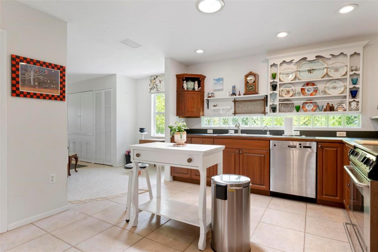 417 Baycrest Drive, Venice, FL 34285 Photo