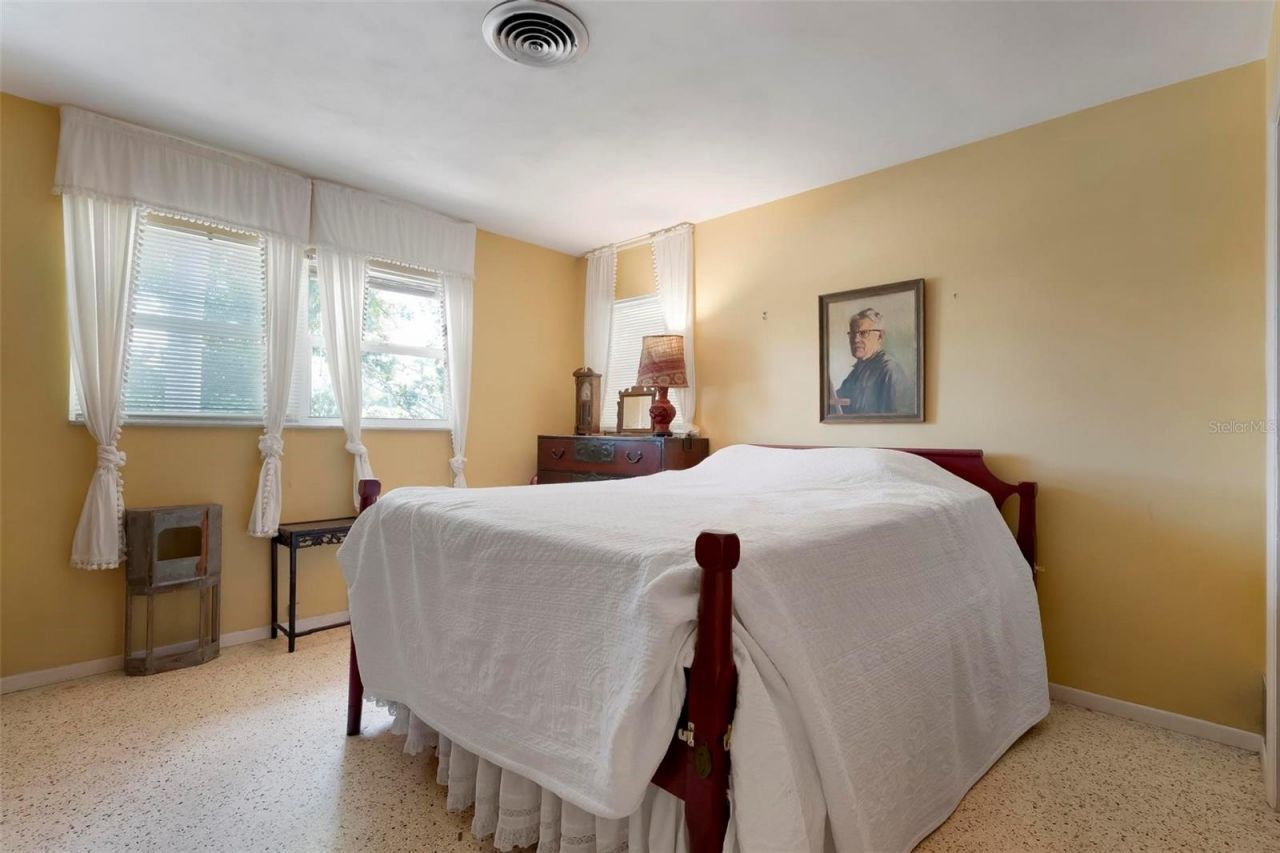 417 Baycrest Drive, Venice, FL 34285 Photo