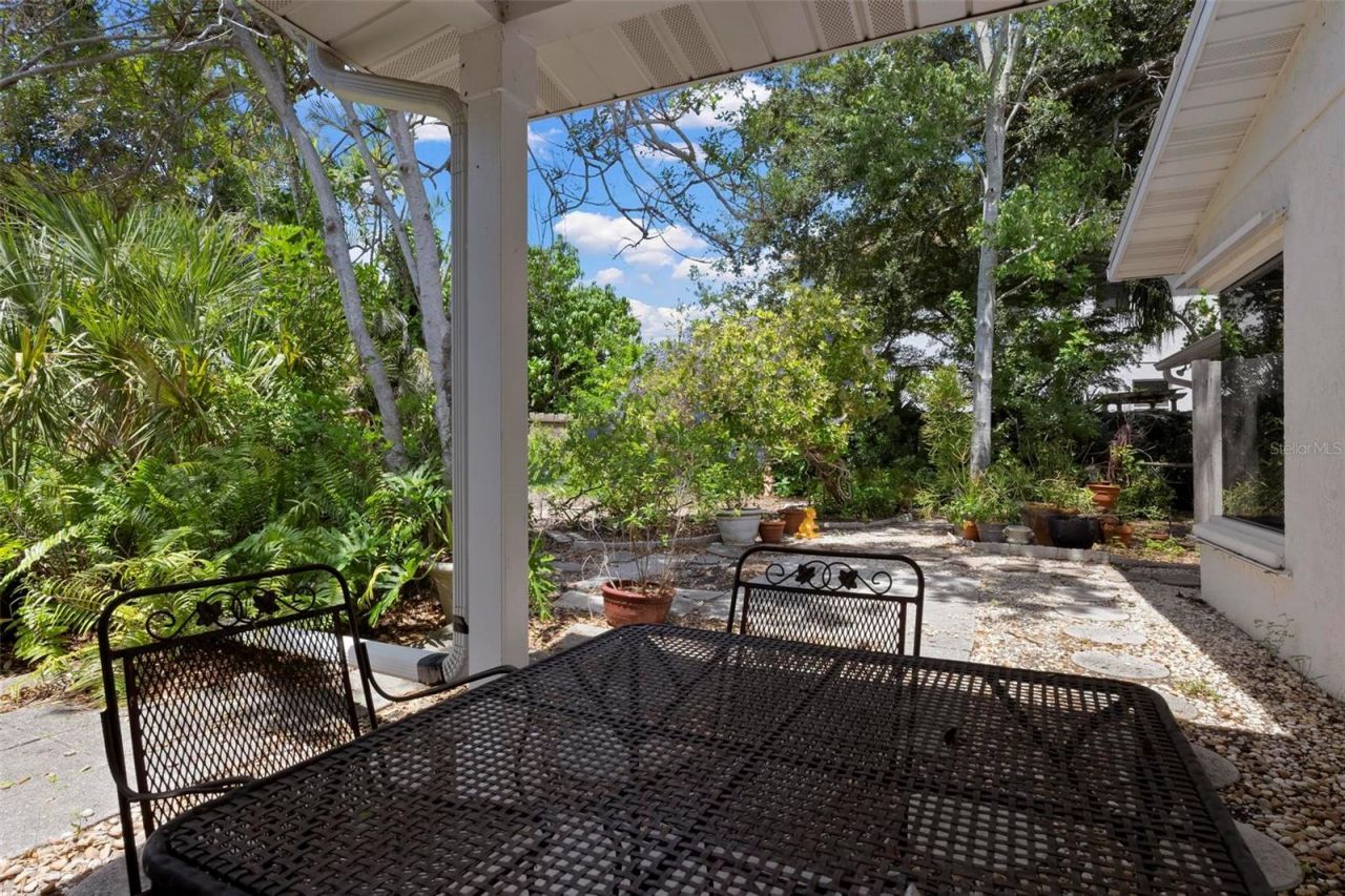 417 Baycrest Drive, Venice, FL 34285 Photo