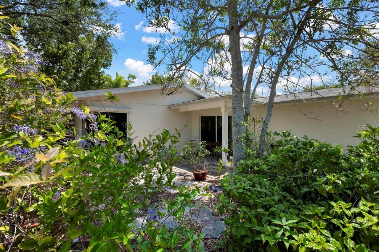 417 Baycrest Drive, Venice, FL 34285 Photo