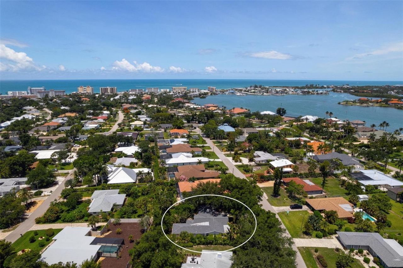 417 Baycrest Drive, Venice, FL 34285 Photo